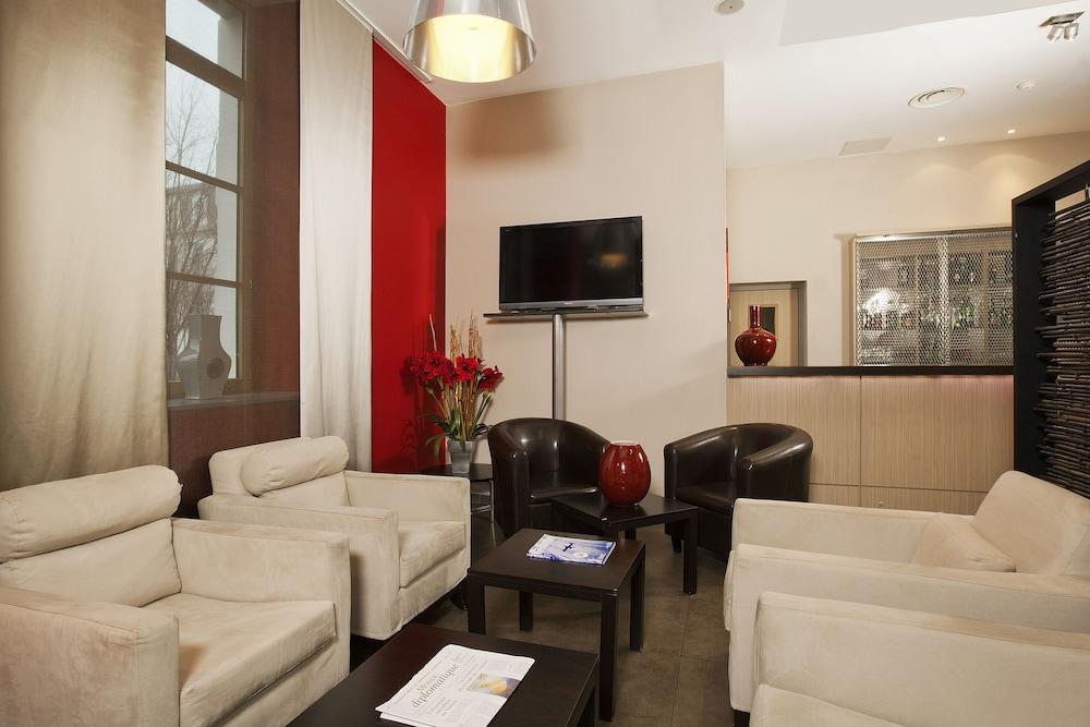 Residhome Grenoble Caserne De Bonne Bagian luar foto