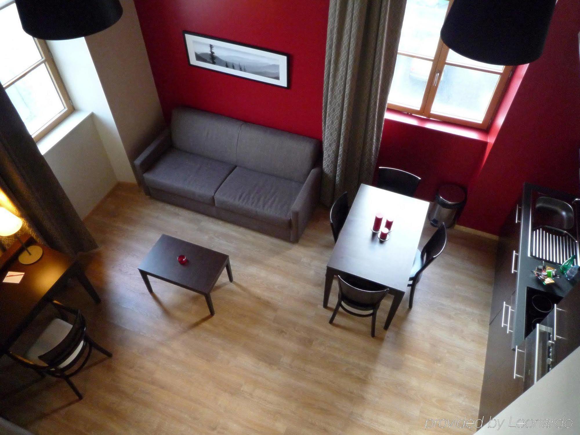 Residhome Grenoble Caserne De Bonne Bagian luar foto