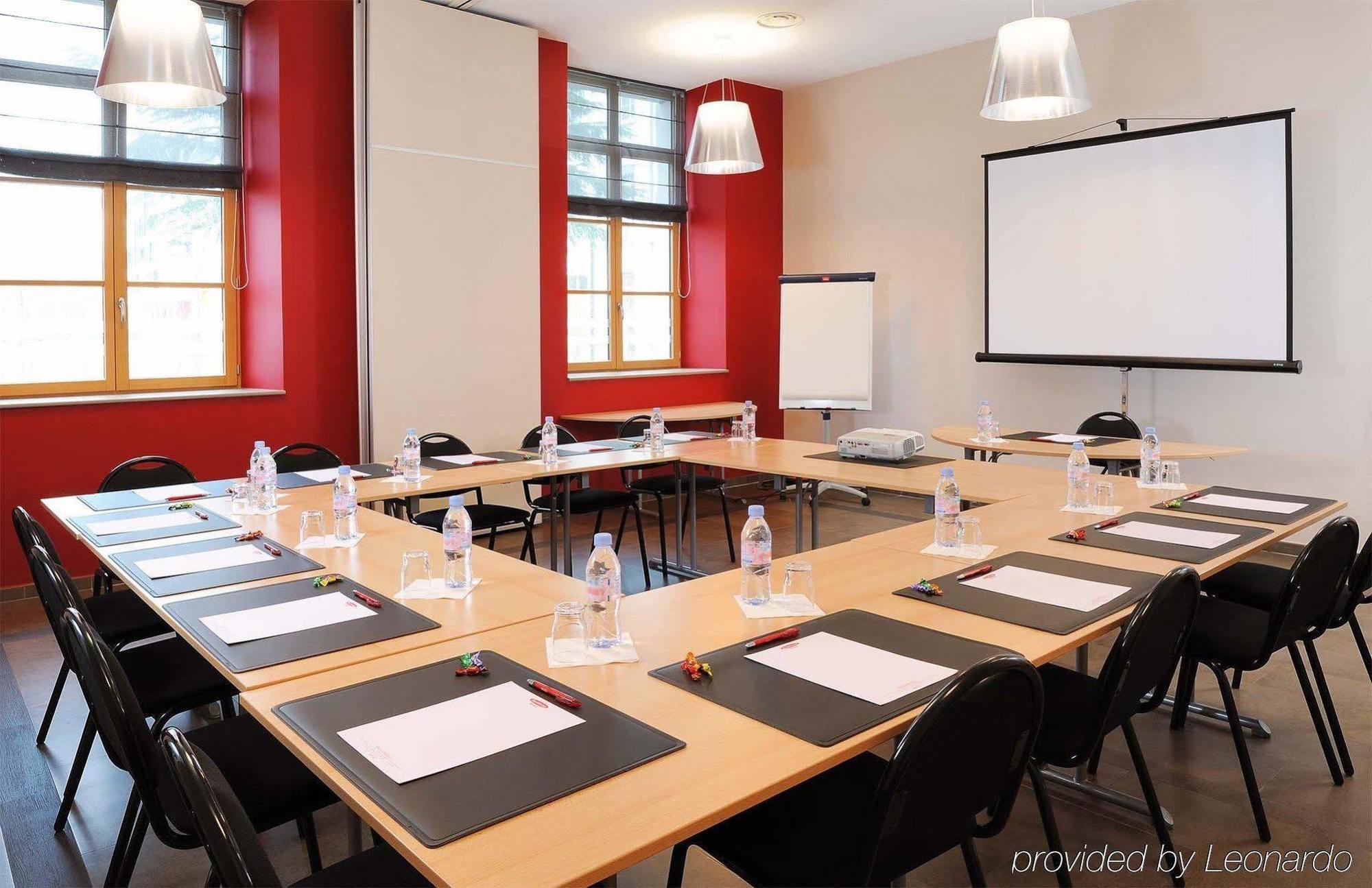 Residhome Grenoble Caserne De Bonne Bagian luar foto